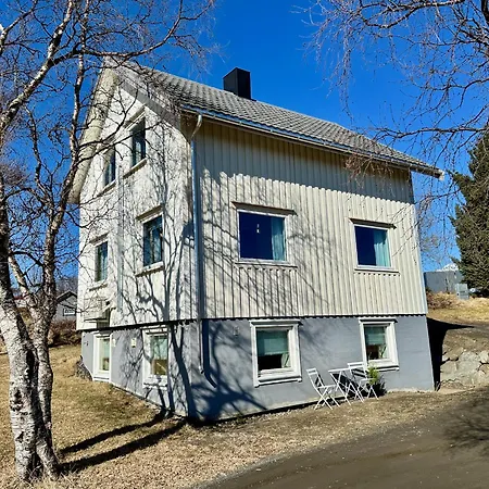 Vakantiehuis House With Perfect Location In