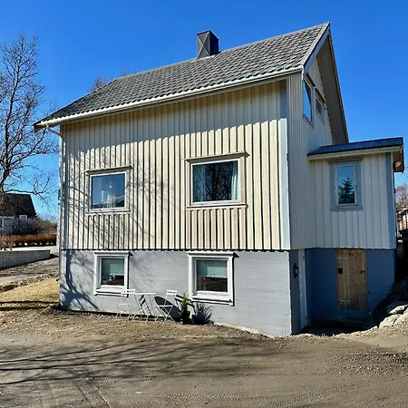 House With Perfect Location In Ferienhaus *
